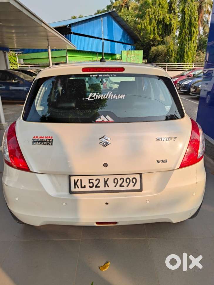Maruti Suzuki Swift Vxi, 2016, Petrol