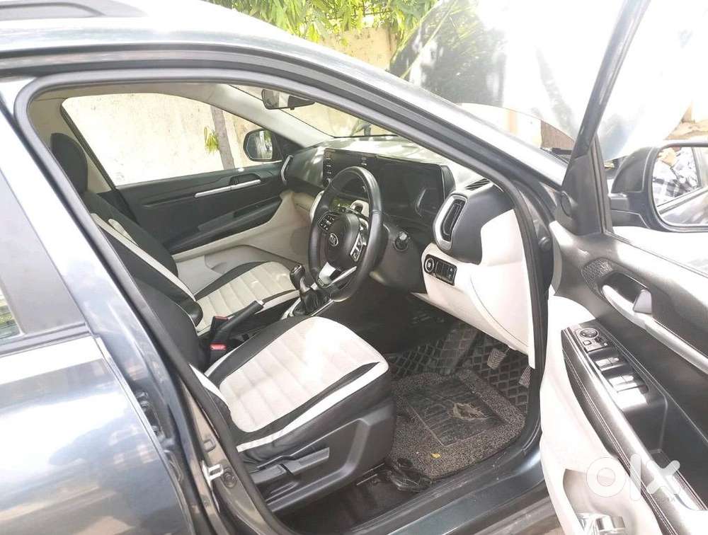 Kia Sonet 2020 Petrol 43100 Km Driven