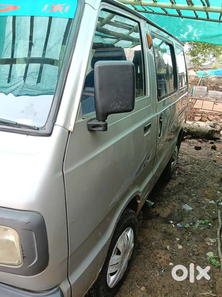 Maruti Suzuki Omni 2010