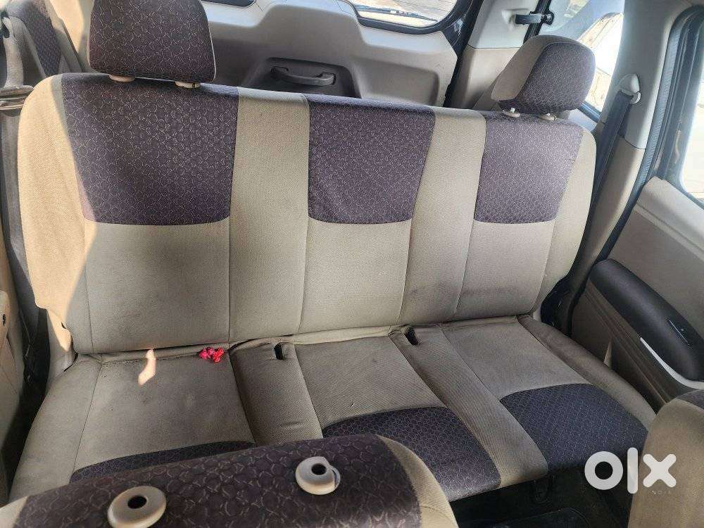 Mahindra Tuv 300 Mhawk100 T8, 2015, Diesel