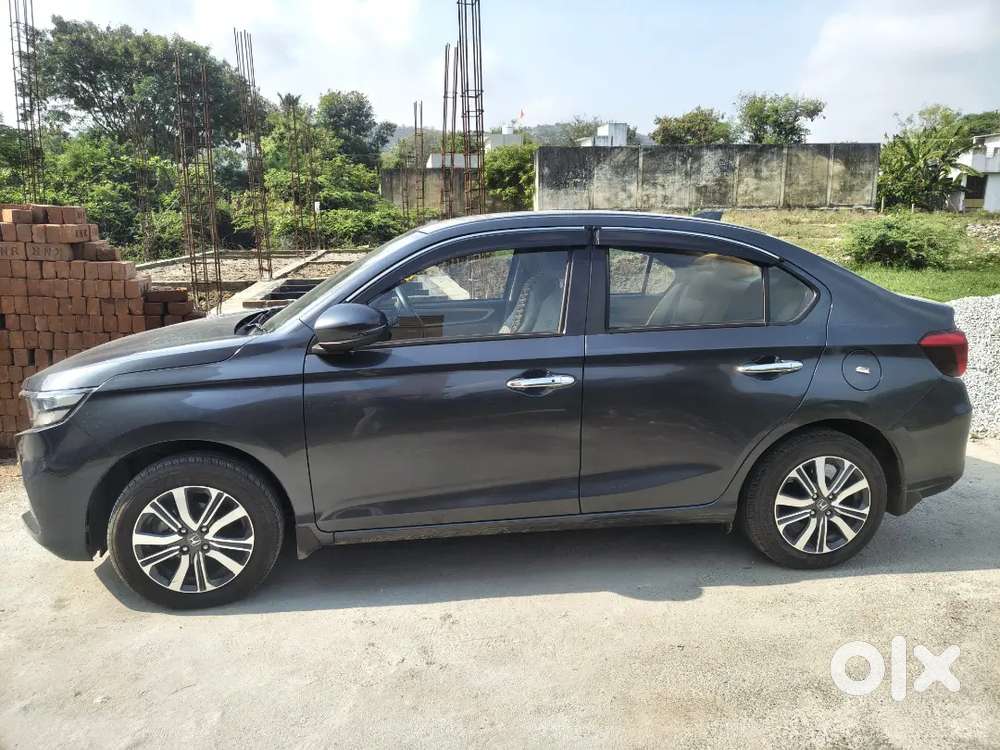 Honda Amaze 2024 11000 Km Driven