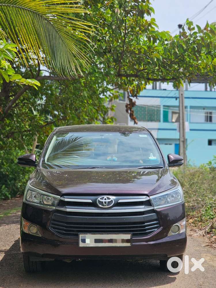 Toyota Innova Crysta 2017