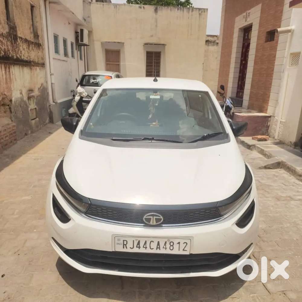 Tata Altroz 1.2 Petrol 2021