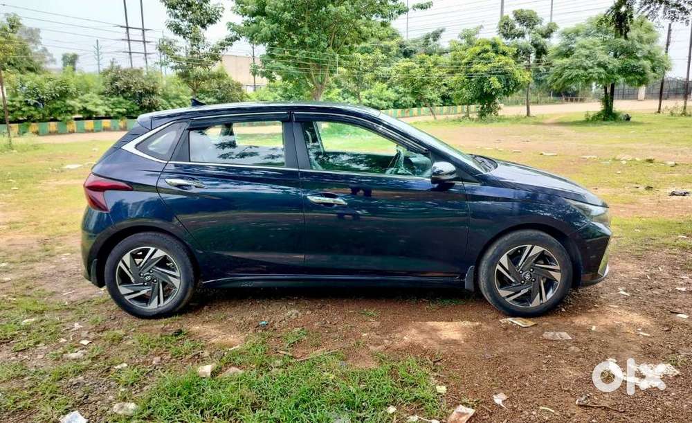 Hyundai I20 Asta (o) 1.2 Mt, 2023, Petrol