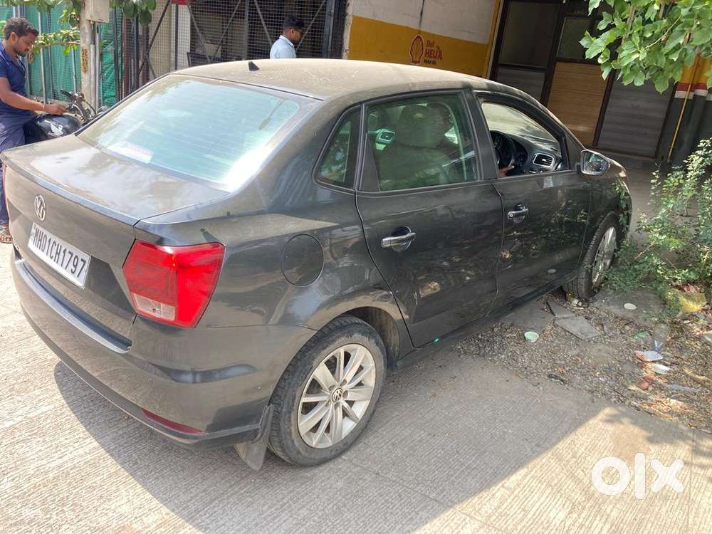 Volkswagen Petrol Car 2016