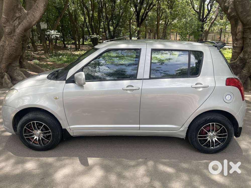 Maruti Suzuki Swift VXI BSIII, 2005, Petrol