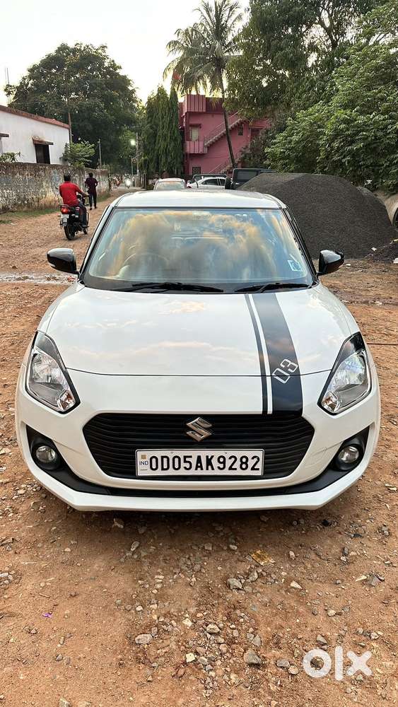 Maruti Suzuki Swift 1.3 Zxi, 2018, Petrol