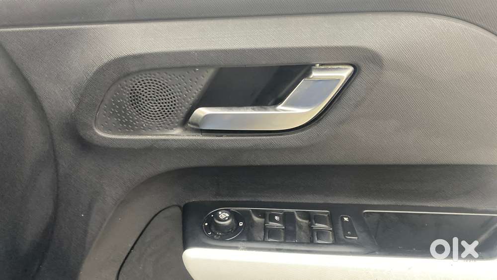 Tata Punch Creative Amt, 2022, Petrol