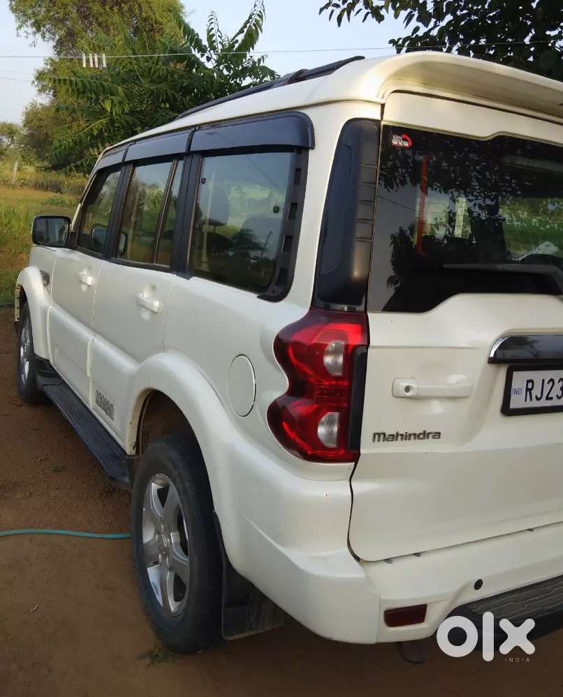 Mahindra Scorpio S 11 White Color Vip Sikar Number