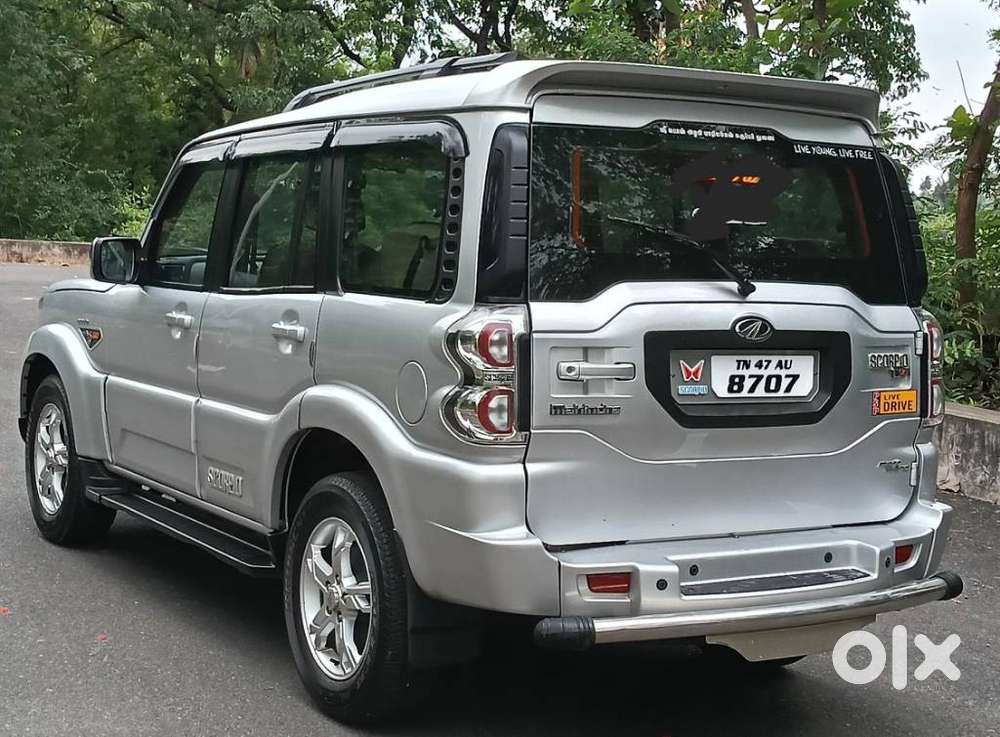 Mahindra Scorpio S10, 2016, Diesel