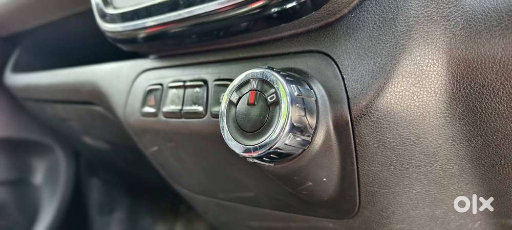 Renault Kwid 1.0 Rxt Amt Opt, 2018, Petrol