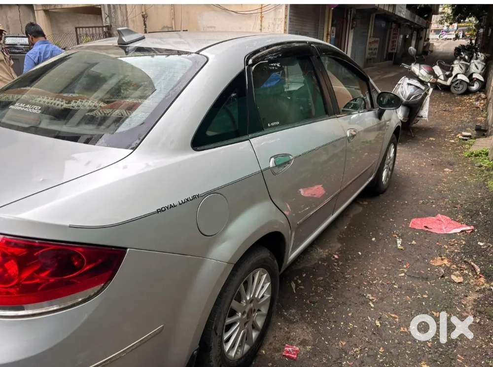 Fiat Linea Emotion 2009 Petrol Cng Manual Repassing 2030 Good Car