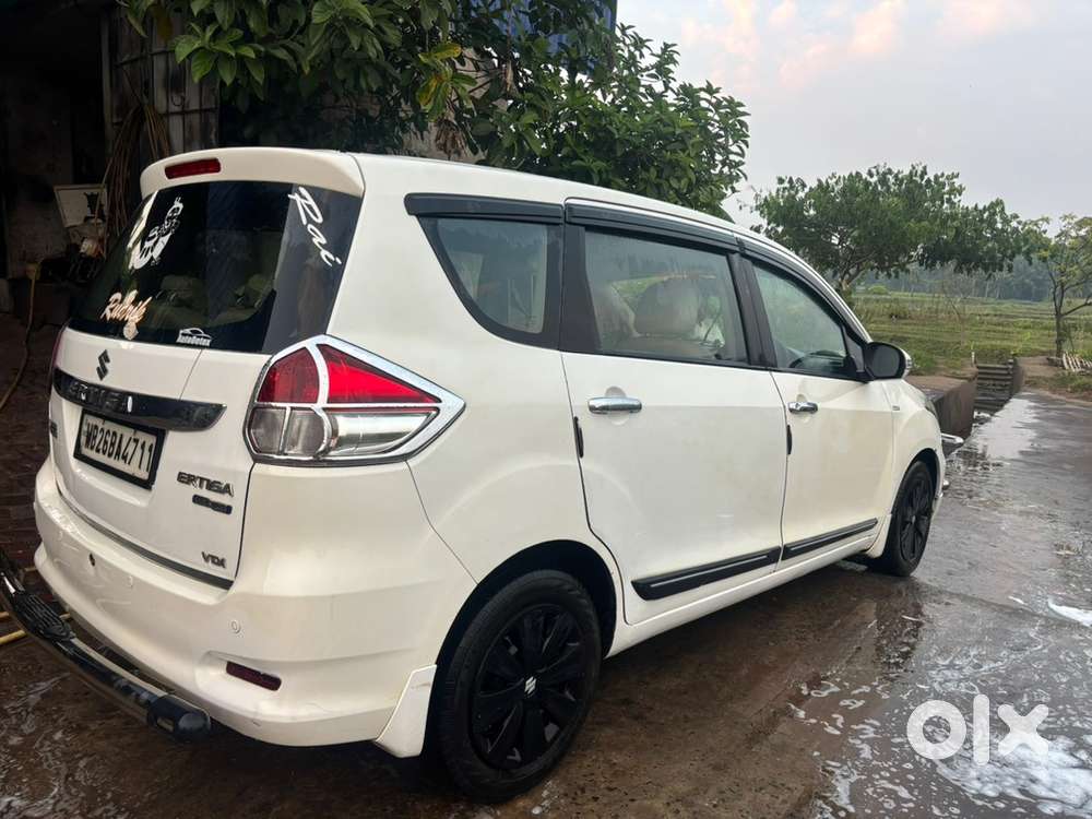 Maruti Suzuki Ertiga 2018 Diesel 125000 Km Driven