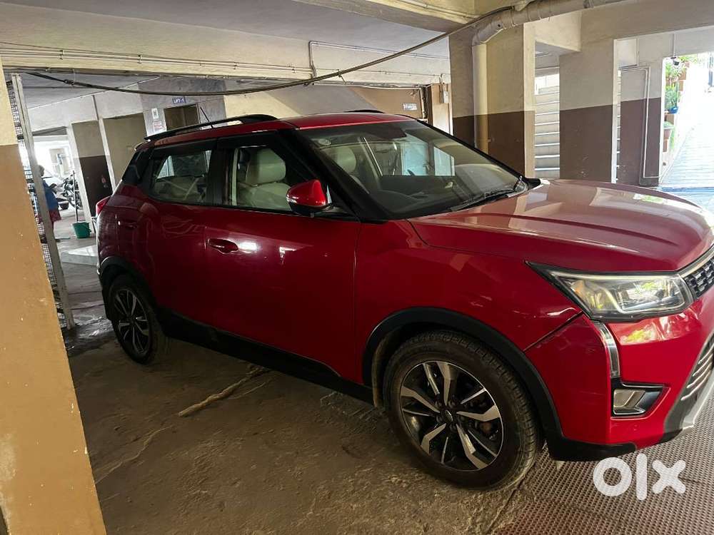 Well-maintained 2020 Mahindra Xuv 300 - Single Owner!