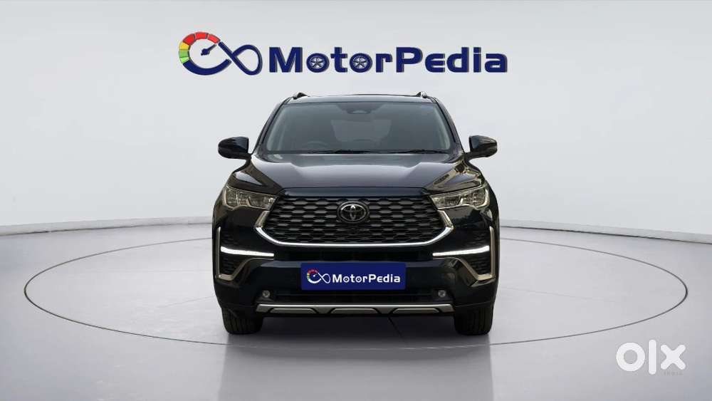 Toyota Innova Hycross 2.0 Zx (o) Hybrid 7 Str, 2025, Petrol