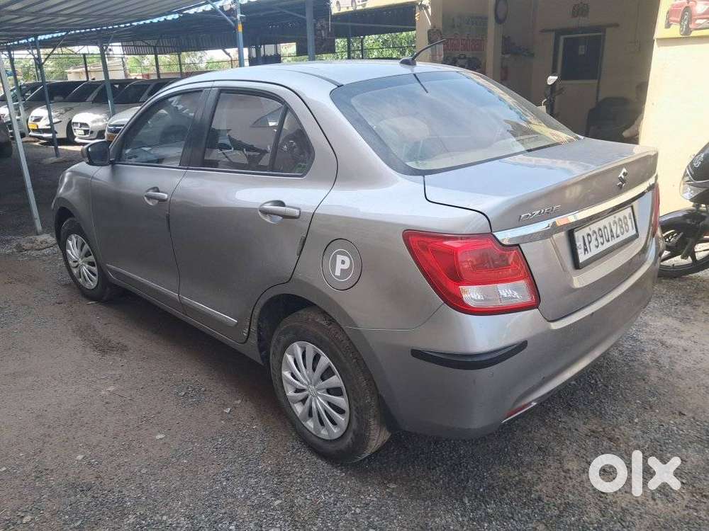 Maruti Suzuki Swift Dzire 1.3 Vxi, 2022, Petrol