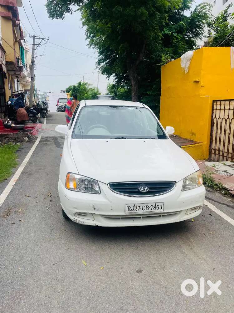 Hyundai Accent Hatchback 2010 Lpg 90000 Km Driven