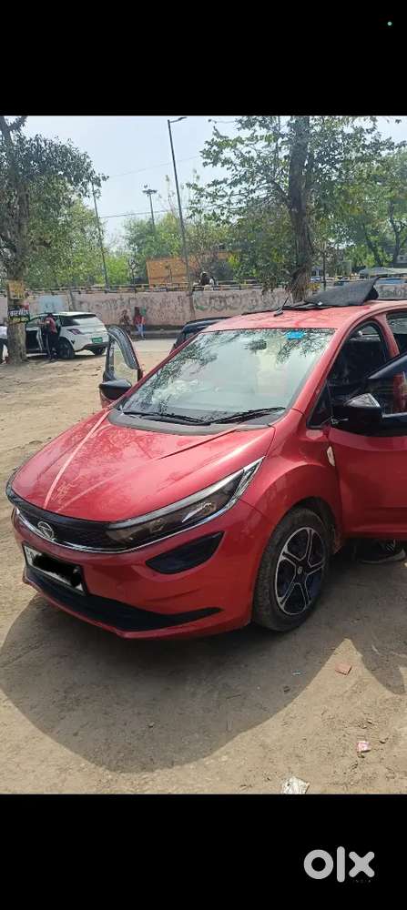 Altroz Xm Plus Model.