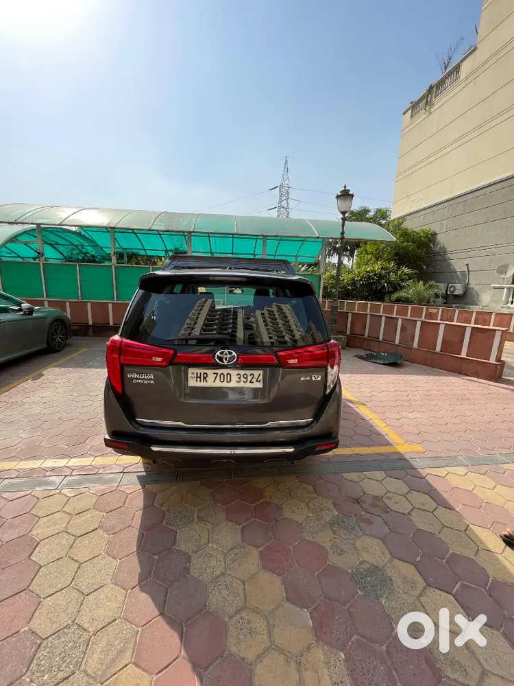 Toyota Innova Crysta 2017