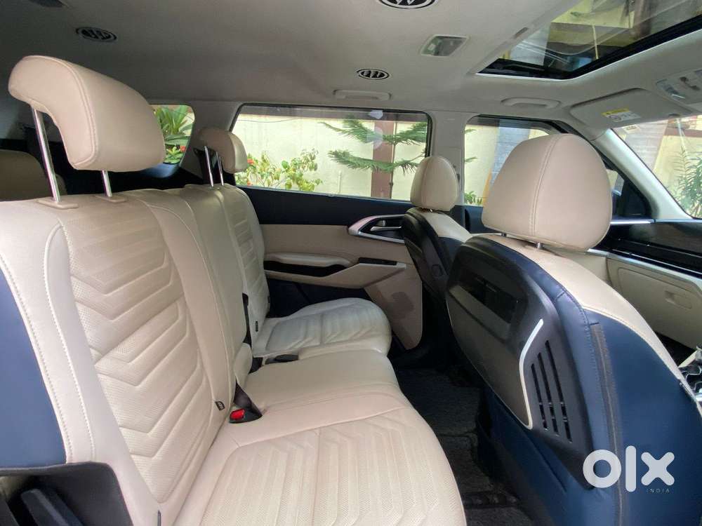 Kia Carens 1.5 Luxury Plus Diesel 6 Str, 2023, Diesel