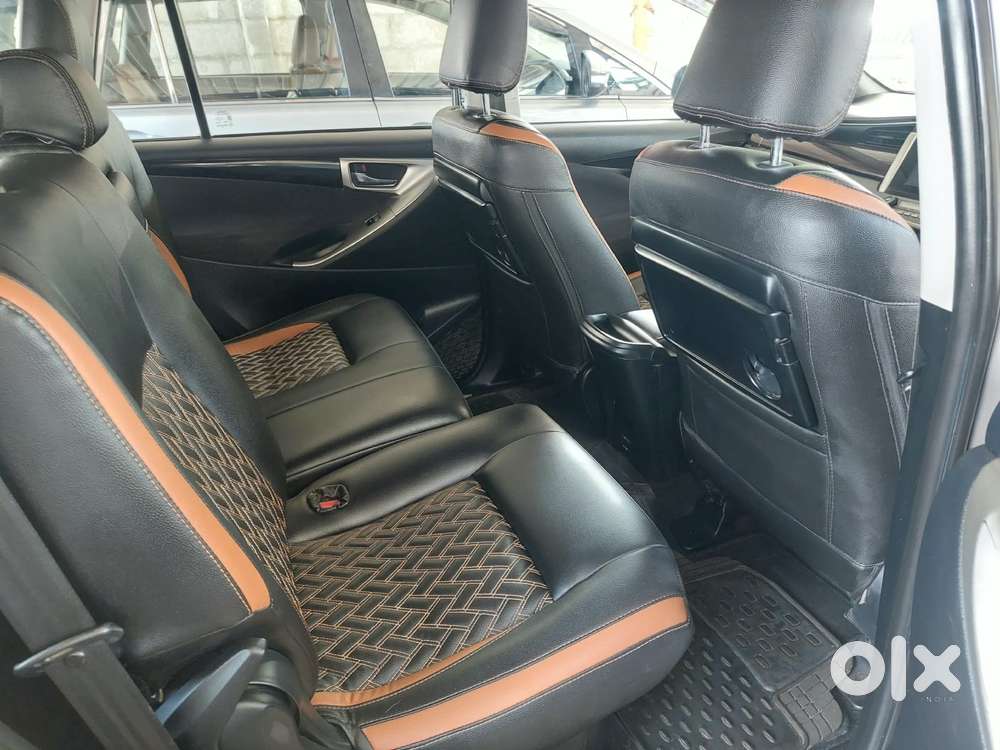 Toyota Innova Crysta 2.4 V 8 Str, 2018, Diesel