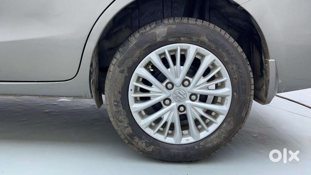 Maruti Suzuki Ertiga 1.4 Zxi At, 2019, Petrol