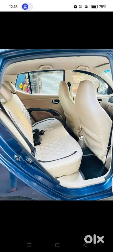 Hyundai I10. Power Steering Power Window Ac Chilled Central Lock Music