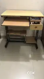 Computer Table