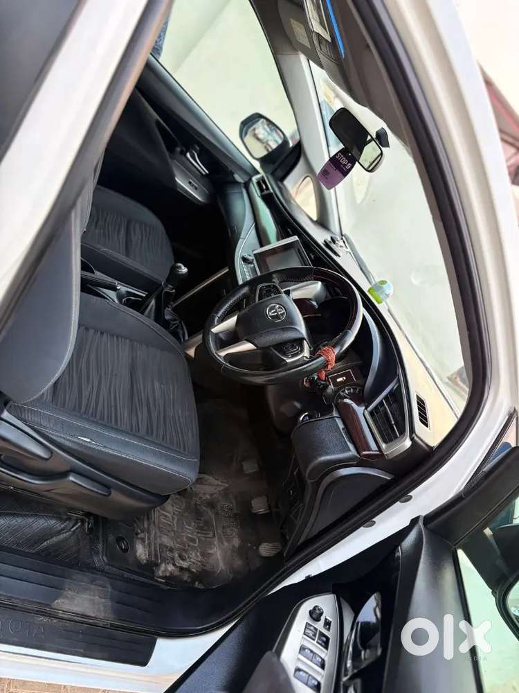 Toyota Innova Crysta 2019 Diesel 92000 Km Driven