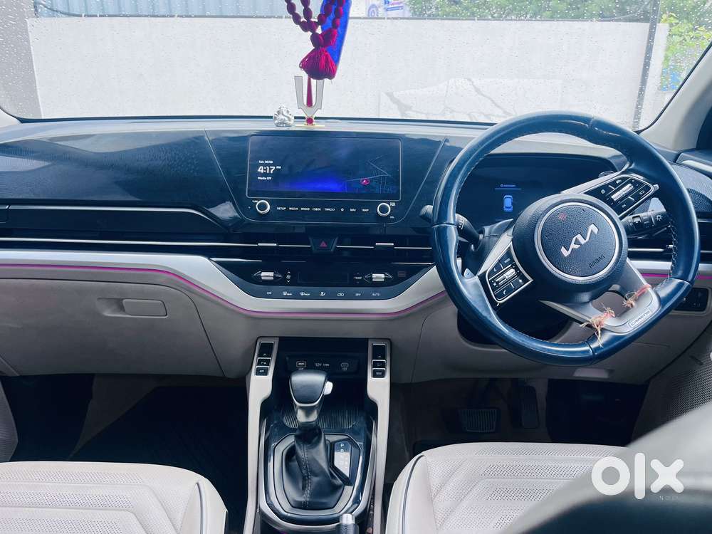Kia Carens Luxury (o)1.5 Diesel At 7 Str, 2022, Diesel