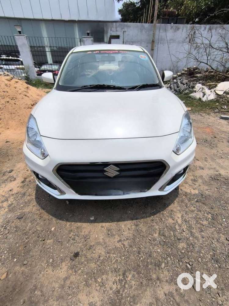 Maruti Suzuki Dzire 1.2 Vxi, 2022, Petrol