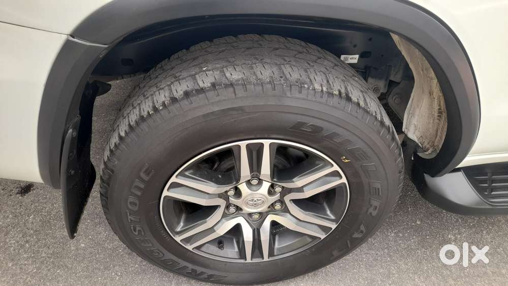 Toyota Fortuner 4x2 At 2.8 Diesel, 2023, Diesel