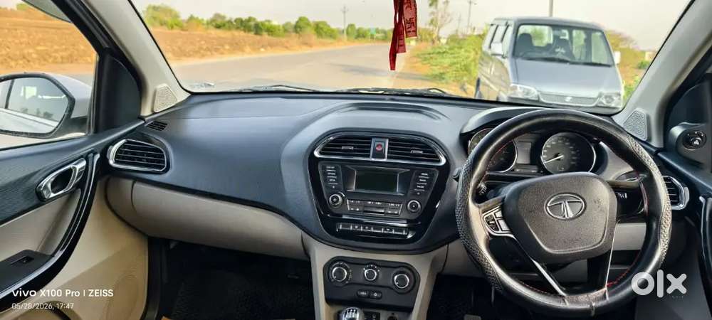 Tata Tiago Revotron 2018