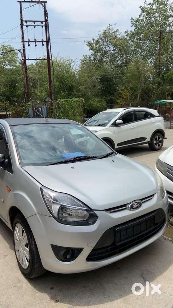 Ford Figo 2013 Diesel 95000 Km Driven