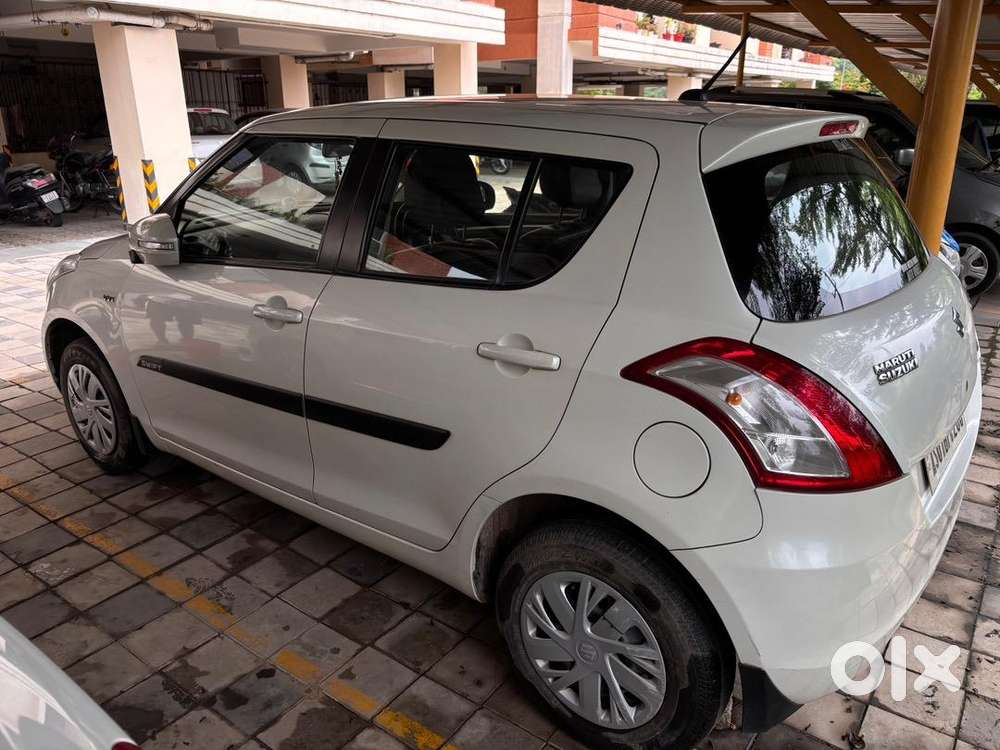 Maruti Suzuki 2014 Manual Petrol Car