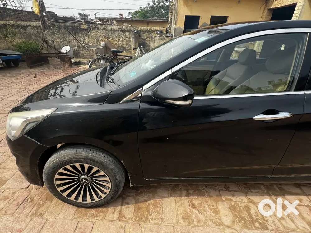 Hyundai Fluidic Verna 2016