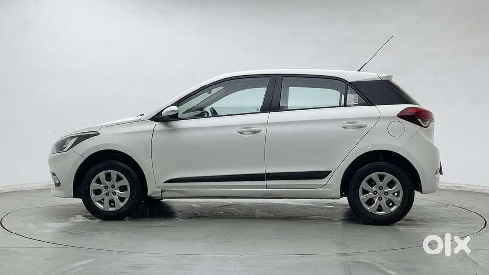 Hyundai Elite I20 [ ] 1.2 Sportz, 2015, Petrol