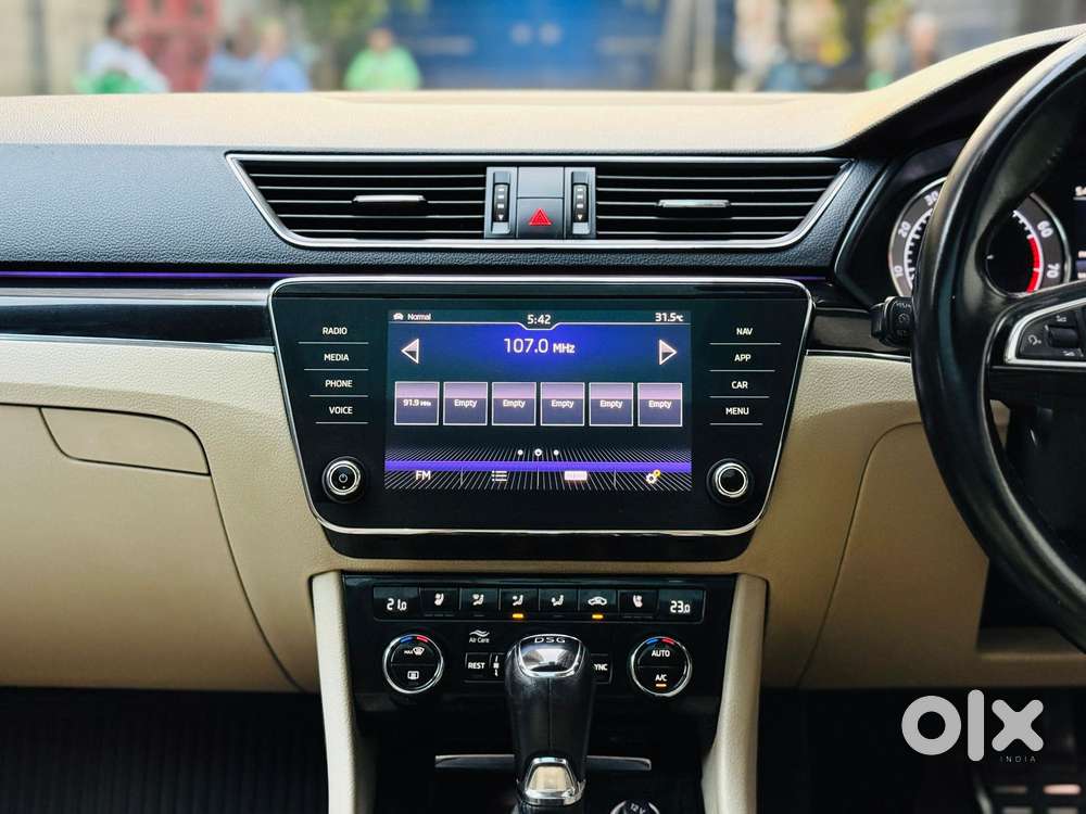 Skoda Superb 2.0 Tsi At L&k, 2020, Petrol