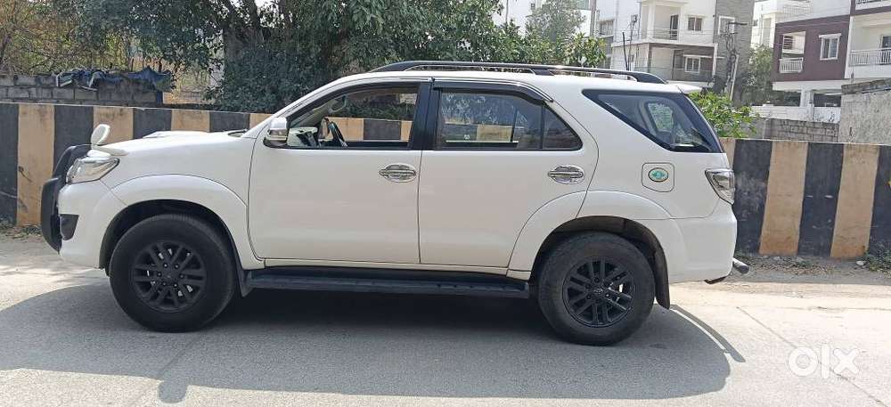 Toyota Fortuner 2011-2016 4x2 Manual, 2014, Diesel