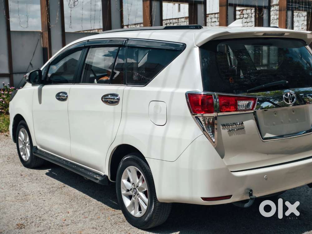 Toyota Innova Crysta 2.7 Vx Mt, 2018, Diesel