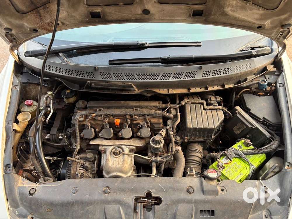 Honda Civic 1.8v At (petrol + Cng) – Executive Class Comfort