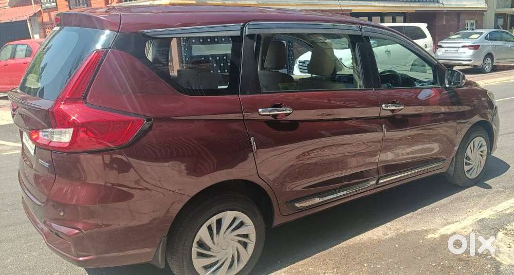 Maruti Suzuki Ertiga Vxi At Petrol, 2023, Petrol