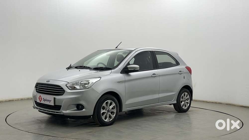 Ford Figo 2012-2015 Petrol Titanium, 2016, Petrol