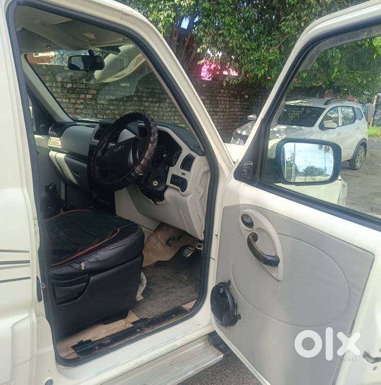 Mahindra Scorpio S4, 2017, Diesel
