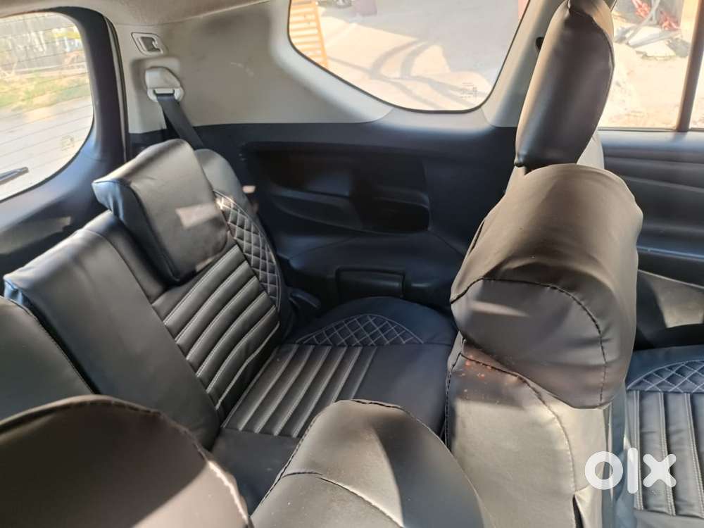 Toyota Innova Crysta 2.4 G Mt 8s, 2016, Diesel