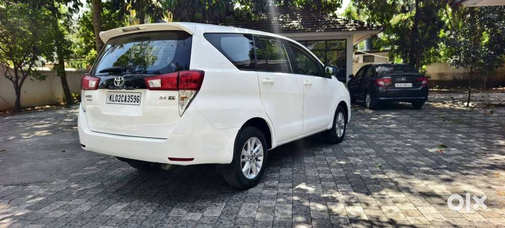 Toyota Innova Crysta 2.4 G Plus Mt 7 Str, 2018, Diesel