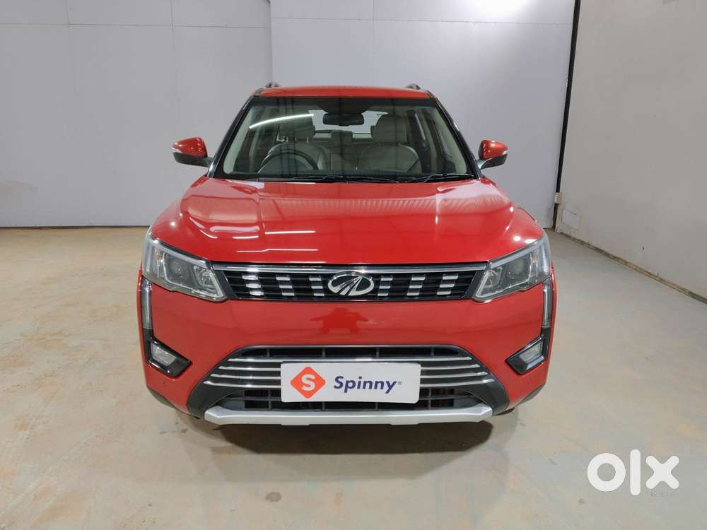 Mahindra Xuv300 W8 (o) 1.5 Diesel Amt, 2022, Diesel