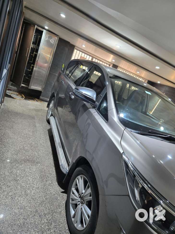 Toyota Innova Crysta 2.8z Automatic, 2019, Diesel