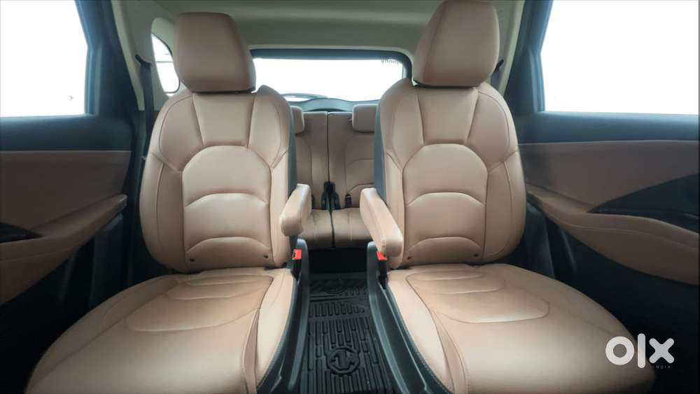 Mg Hector Plus Savvy Pro 1.5 Turbo Petrol Cvt 6 Str, 2023, Petrol