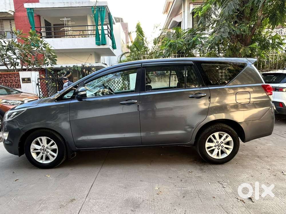 Toyota Innova Crysta 2017